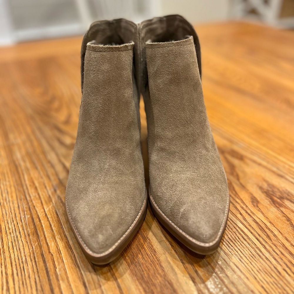 Dolce Vita Suede Spade Boots